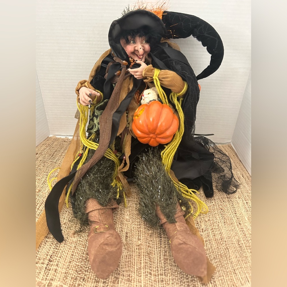 Mark Roberts Halloween Scared Cat Prince Witch Fairy # 51-46594. Retired W/Box
